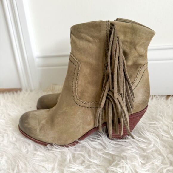 Sam Edelman Fringe Suede "Louie" Block Heel Ankle Bootie | Size 6.5 - Picture 3 of 9